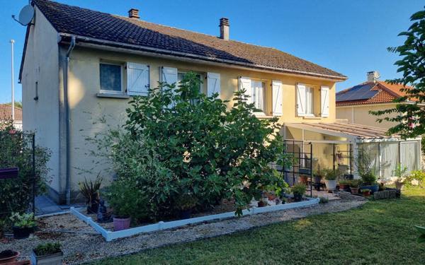 Maison à vendre    4 pièces • 96 m2 Saint-Maurice-les-Brousses