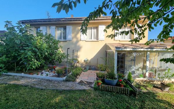 Maison à vendre    4 pièces • 96 m2 Saint-Maurice-les-Brousses