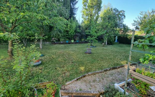 Maison à vendre    4 pièces • 96 m2 Saint-Maurice-les-Brousses