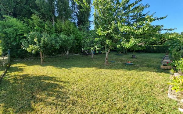 Maison à vendre    4 pièces • 96 m2 Saint-Maurice-les-Brousses