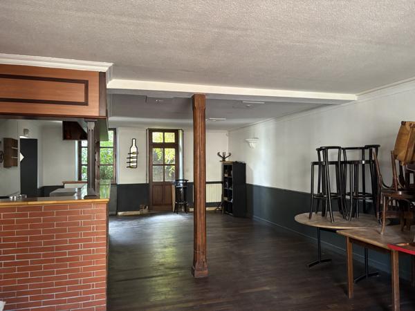 Cérilly – Ancienne auberge avec 296 m² de surface habitable Cérilly (03350)