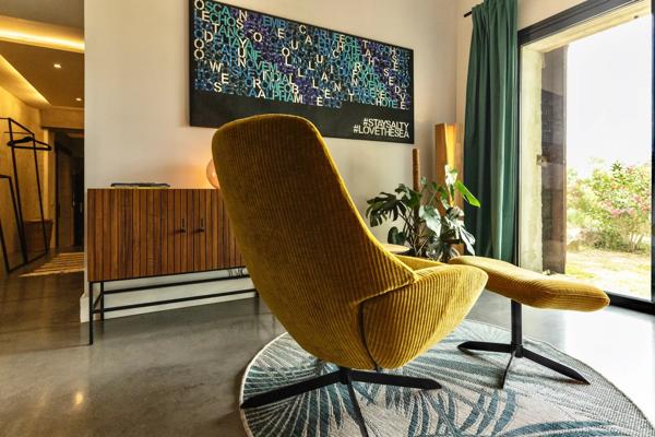 Domaine viticole réhabilité en 3 logements de charme avec piscines et jardins – Narbonne, Canal du Midi