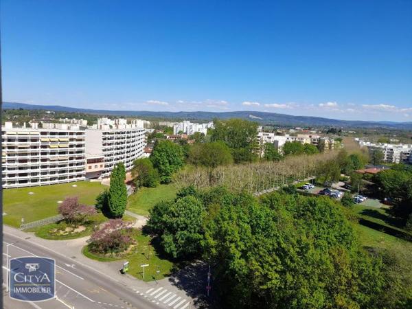 Appartement à louer 5 pièces 108.5m²