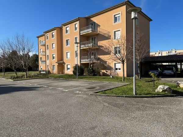 Appartement 2 pièces - 48 m² Exclusivité efficity