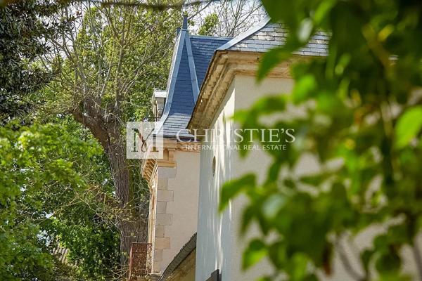 Propriété exquise avec piscine à proximité d’un beau village médiéval