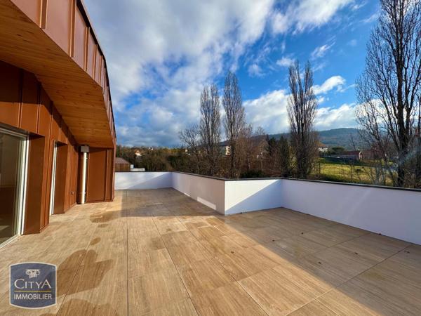 Appartement à louer 4 pièces 87.28m² Coublevie (38500)