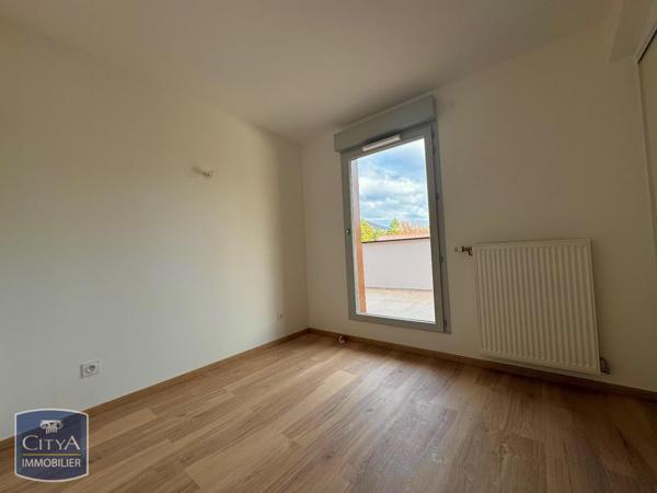 Appartement à louer 4 pièces 87.28m² Coublevie (38500)