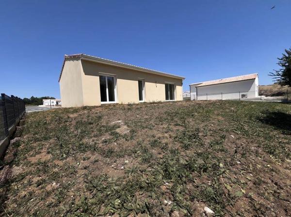 Maison à louer 850 € CC Mirambeau 4 p 82 m² DPE A