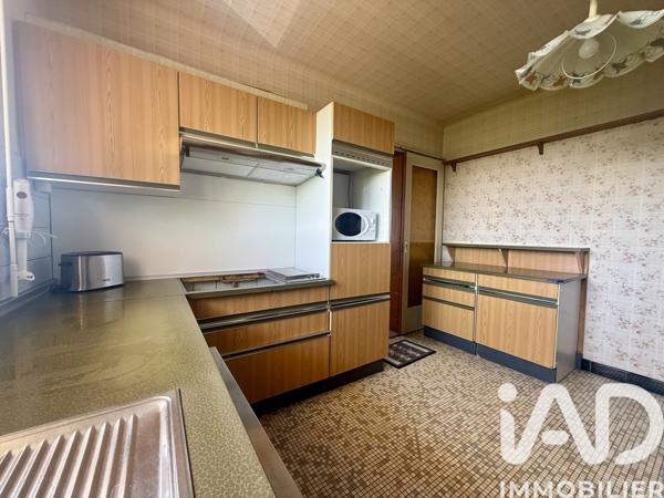 Maison à vendre 9 pièces 198 m² Saint-Hippolyte