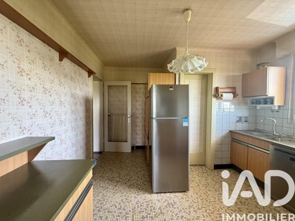 Maison à vendre 9 pièces 198 m² Saint-Hippolyte