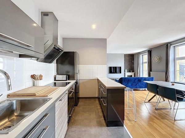 APPARTEMENT F2 MEUBLE EN HYPERCENTRE DE METZ