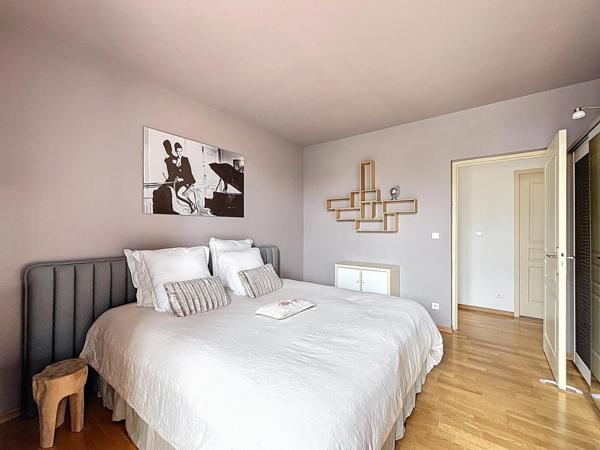 APPARTEMENT F2 MEUBLE EN HYPERCENTRE DE METZ