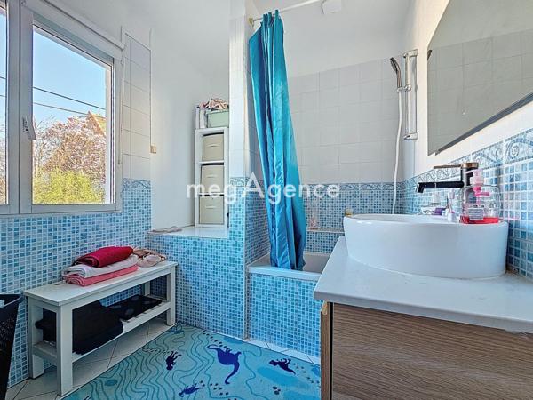 Maison à LES MUREAUX, 78130 - 3 pièces 70m²