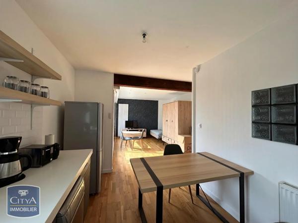 Appartement à louer 1 pièce 37.02m² Beaune (21200)