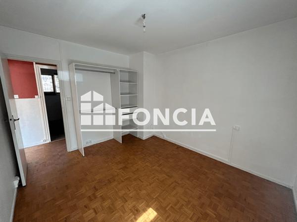 Location Appartement 3 pièces 60 m² - RUE HELENE BOUCHER Mont De Marsan 40000