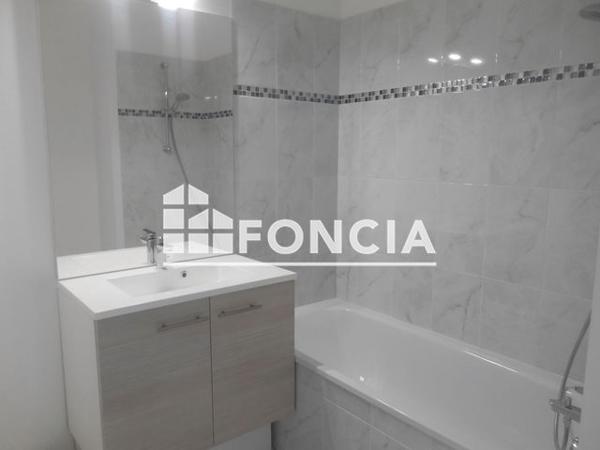 Location Appartement 2 pièces 41.1 m² - 11 TER RUE DE SAINTE ANNE Vannes 56000