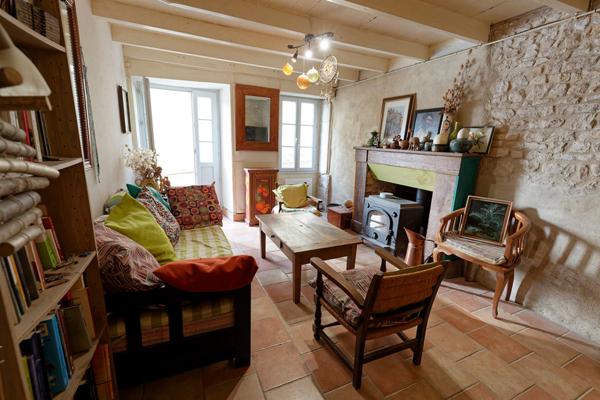 Maison de village à vendre 4 pièces - VARAIGNES (24)