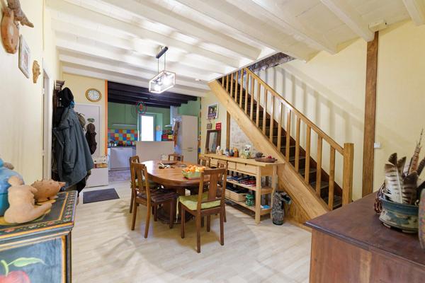 Maison de village à vendre 4 pièces - VARAIGNES (24)