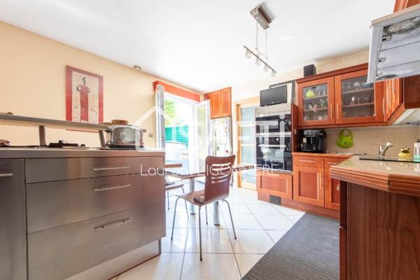 Maison familliale - Mandres les Roses