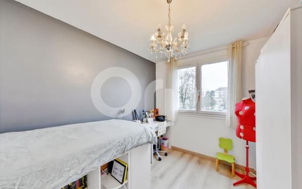 Appartement à vendre    4 pièces • 78,21 m2 Senlis