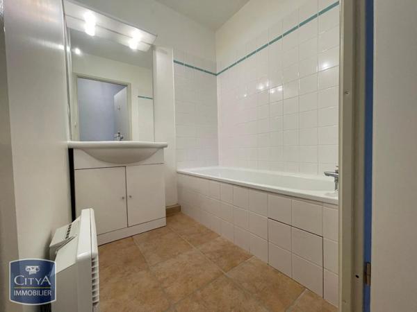 Appartement à louer 2 pièces 46m²