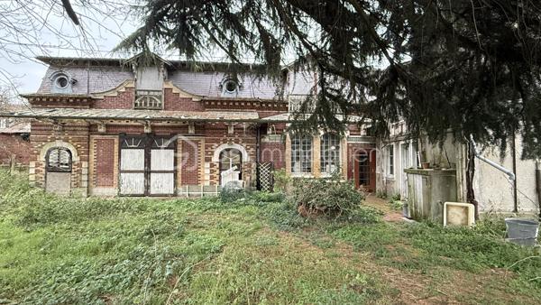 Maison de 18 900 m²