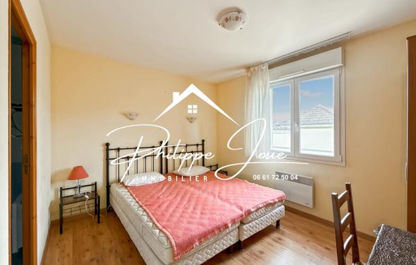 Murs Et Fonds De Commerce de 836 m²