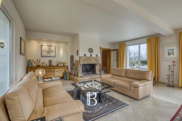 Divonne-les-Bains, Villa 4 Chambres -  197 m² à vendre