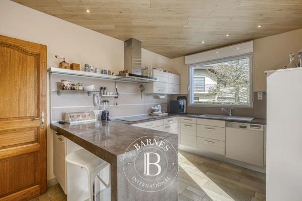 Divonne-les-Bains, Villa 4 Chambres -  197 m² à vendre