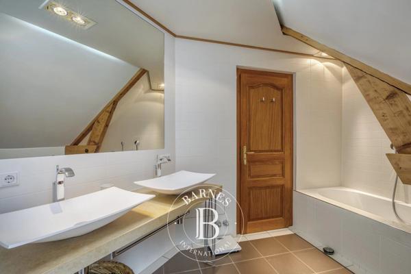 Divonne-les-Bains, Villa 4 Chambres -  197 m² à vendre