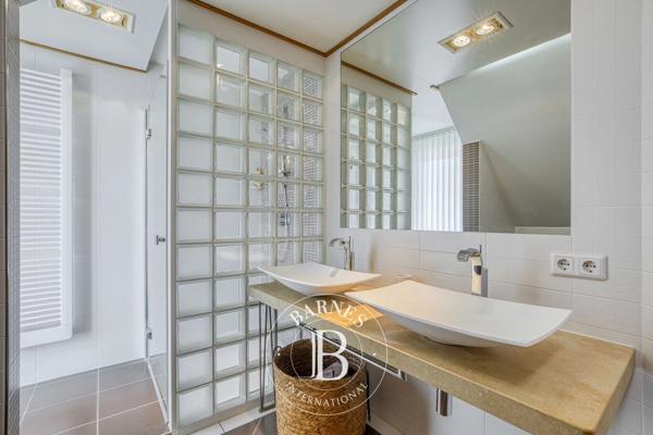 Divonne-les-Bains, Villa 4 Chambres -  197 m² à vendre