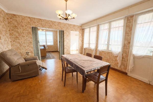 Maison 4 CH, 124 m² sur 1 992 m² de terrain avec sous-sol complet