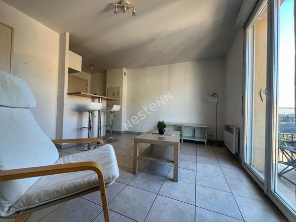 À vendre : Appartement T1 avec vue dégagée à Toulon