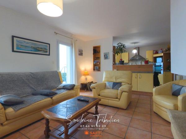 Un compromis parfait: un environnement calme , la proximité des commerces !