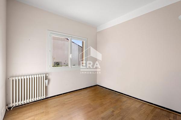 AIX EN PROVENCE - 10 MIN A PIEDS DE LA ROTONDE - MAISON INDIVIDUELLE AVEC PARCELLE DETACHABLE ET CONSTRUCTIBLE