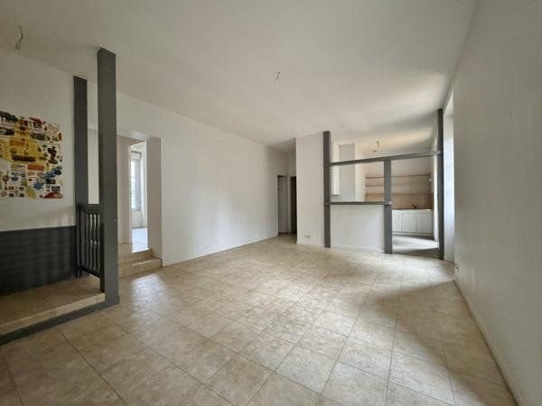 Appartement  4 pièce(s)  3 chambre(s)  77.44 m²