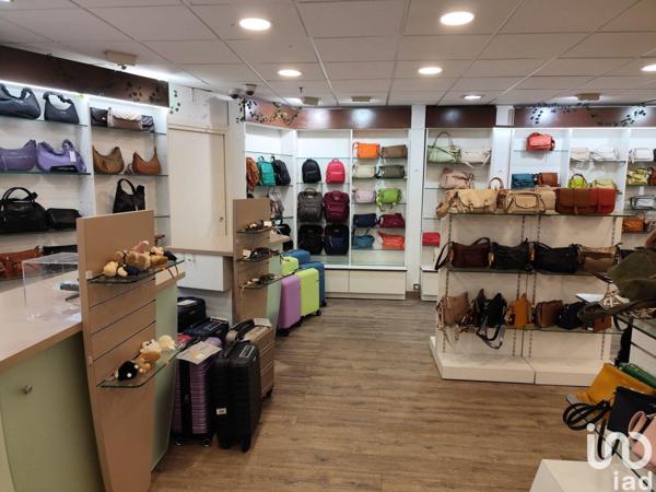 Boutique/Local commercial à vendre 270 m² Montivilliers