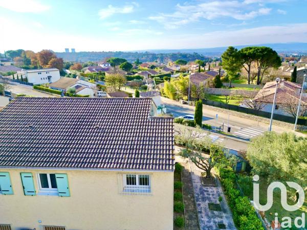 Maison 5 pièces de 140 m² à Saint-Paul-Trois-Châteaux (26130)