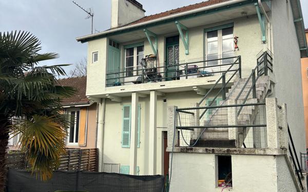 Maison à vendre    5 pièces •  Pau