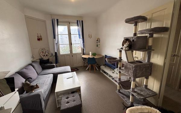 Maison à vendre    5 pièces •  Pau