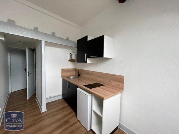 Location appartement Saumur (49400) 2 pièces 24m²