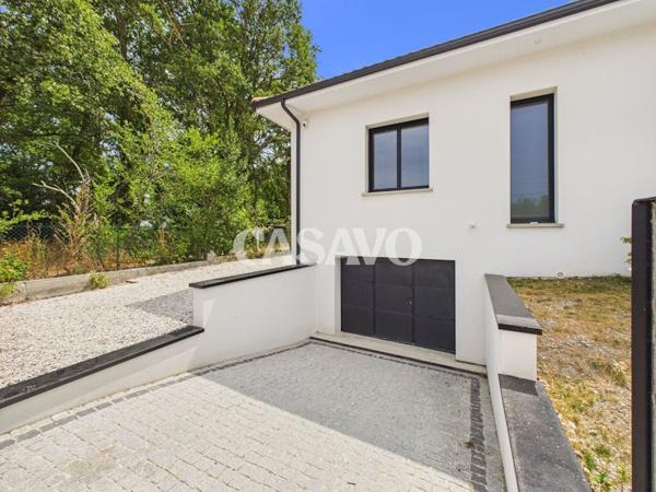 Vente Maison 5 pièces de 152m² - 33850 Léognan