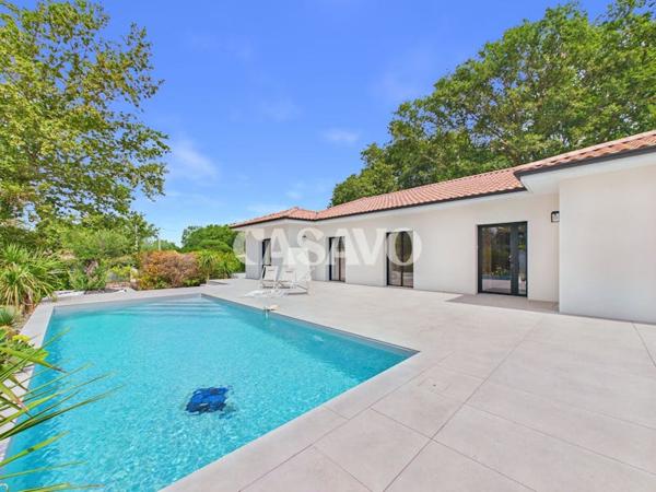 Vente Maison 5 pièces de 152m² - 33850 Léognan
