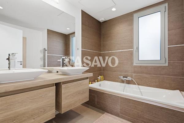Vente Appartement 5 pièces de 145m² - 13510 Éguilles