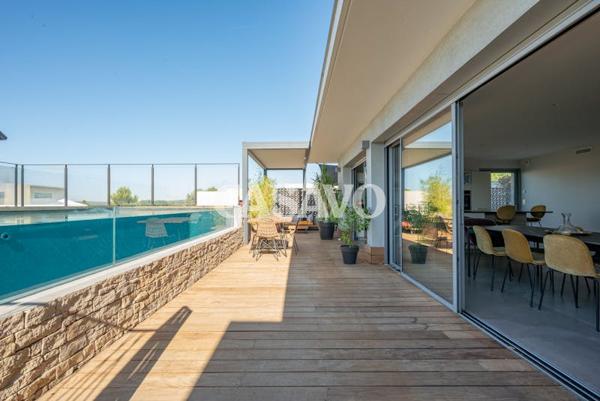 Vente Appartement 5 pièces de 145m² - 13510 Éguilles