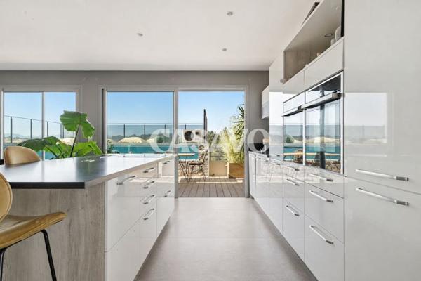 Vente Appartement 5 pièces de 145m² - 13510 Éguilles
