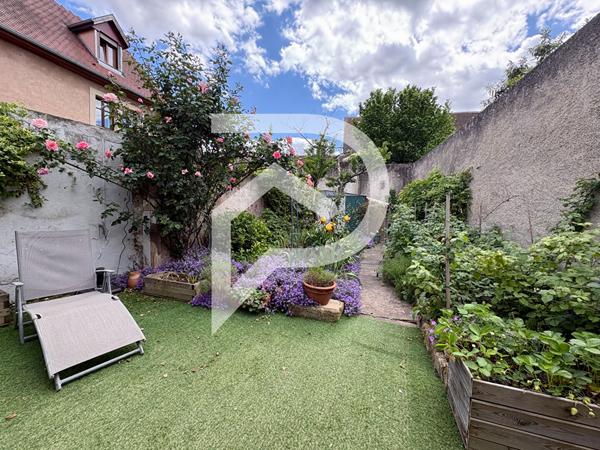 Immeuble 6 pièces 189.54 m2