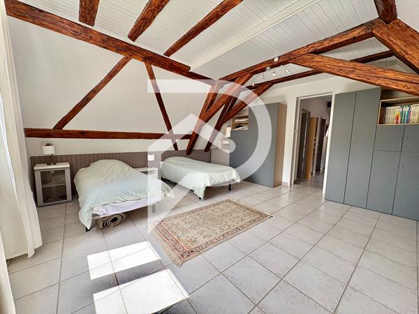 Immeuble 6 pièces 189.54 m2