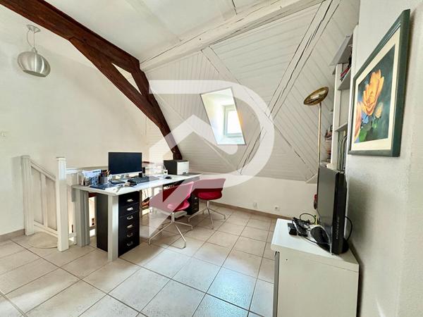 Immeuble 6 pièces 189.54 m2