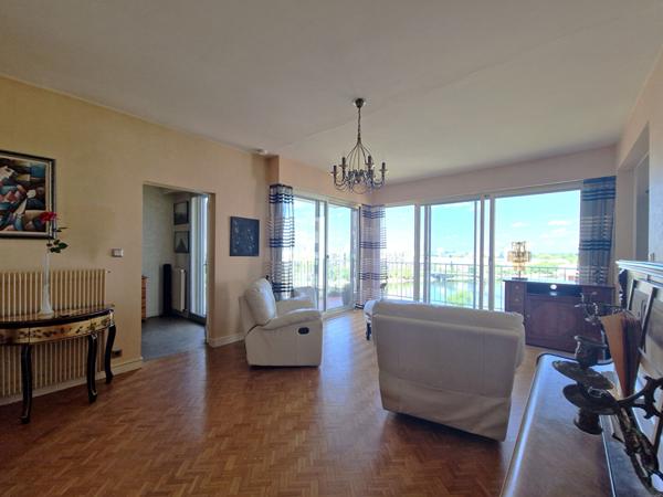 Appartement Saint Sebastien Sur Loire 5 pièce(s) 119 m2